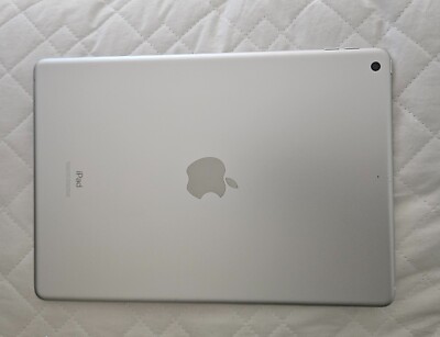 Apple iPad A2197 シルバー 本体 Apple iPad 7th Generation 10.2-inch Tablet Wi-Fi Only (A2197