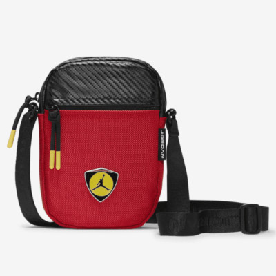 NIKE Bolso Jordan Moto Festival Bag Rojo Negro Unisex 9A0620-U10