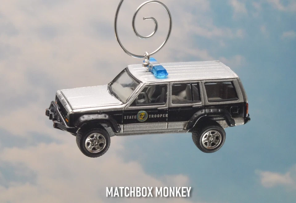 North Carolina State Police Jeep Cherokee XJ Christmas Ornament Patrol Trooper - Image 2 of 4