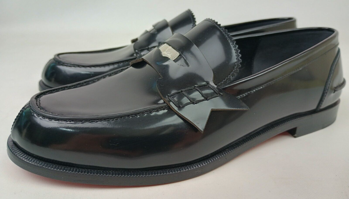 Christian Louboutin Women display picture 1