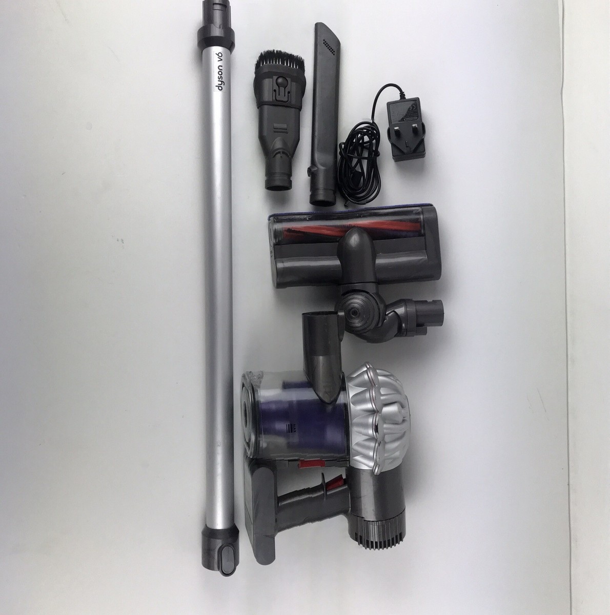 Dyson DC59 V6 Cordless Handheld Vacuum Grey | eBay UK Dyson DC59 V6 Cordless Handheld Vacuum Grey | eBay UK