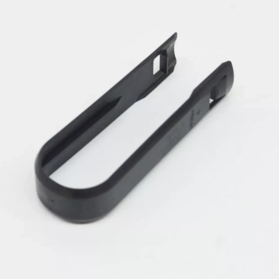 31439229 Tapas protectoras de tuerca de rueda bloqueables 4x (cromo) aptas para Volvo V90 V90CC Foto 4 de 4