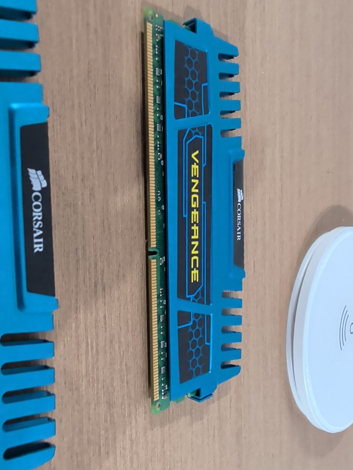 Corsair PC3-12800 4 GB DIMM 1600 MHz DDR3 SDRAM Memory ...
