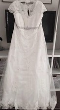 David's Bridal Ivory Lace A-Line V-Neck Cap Sleeve Wedding Dress 16W Plus