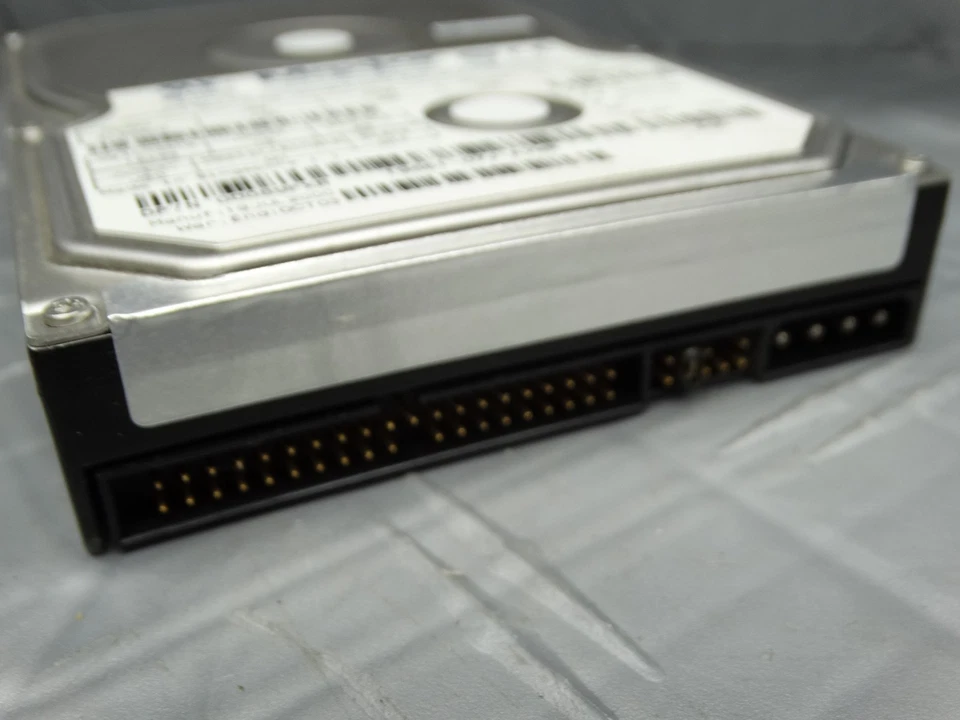 MAXTOR Fireball 3 20GB Hard Drive IDE 294923-001 - Image 4 of 4