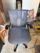 YONISEE Ergonomic Mesh Office Chair - Blue Seat, Flip-Up Arms, Lumbar Support