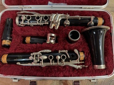 King Tempo Clarinet With Hard Case As-is / unserviced Serial #: 200578