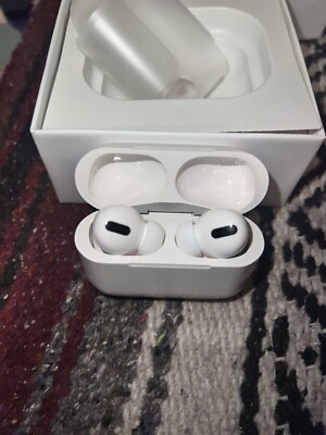 Apple AirPods Pro with MagSafe Wireless Charging Case - White