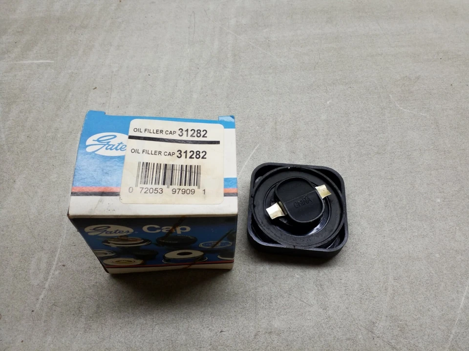 31282 Gates Oil Filler Cap Free Shipping Free Returns 31282 Gates - Image 3 of 3