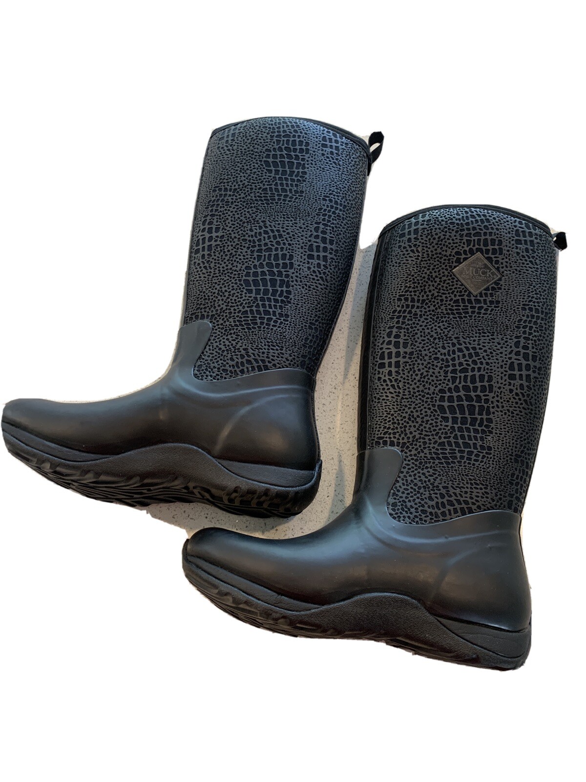 women's arctic adventure tall muck boots