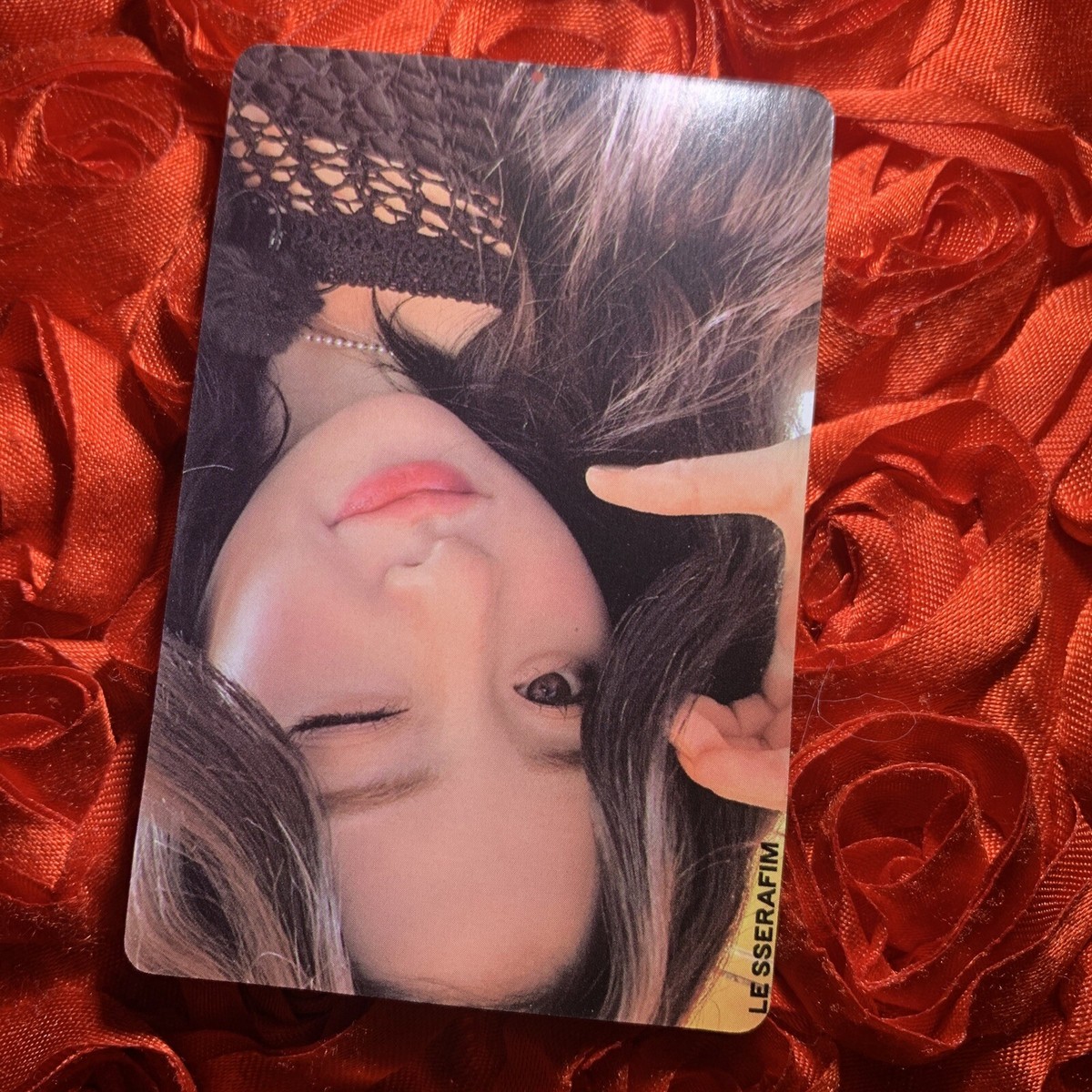 YUNJIN LE SSERAFIM T Blue Edition Celeb K-pop Girl Photo Card Wink