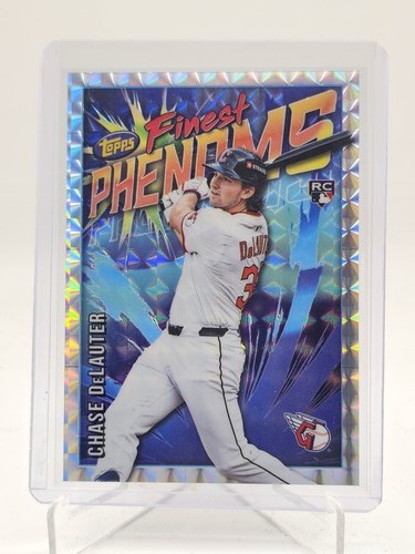 2026 Topps Finest Chase DeLauter Base (RAW)