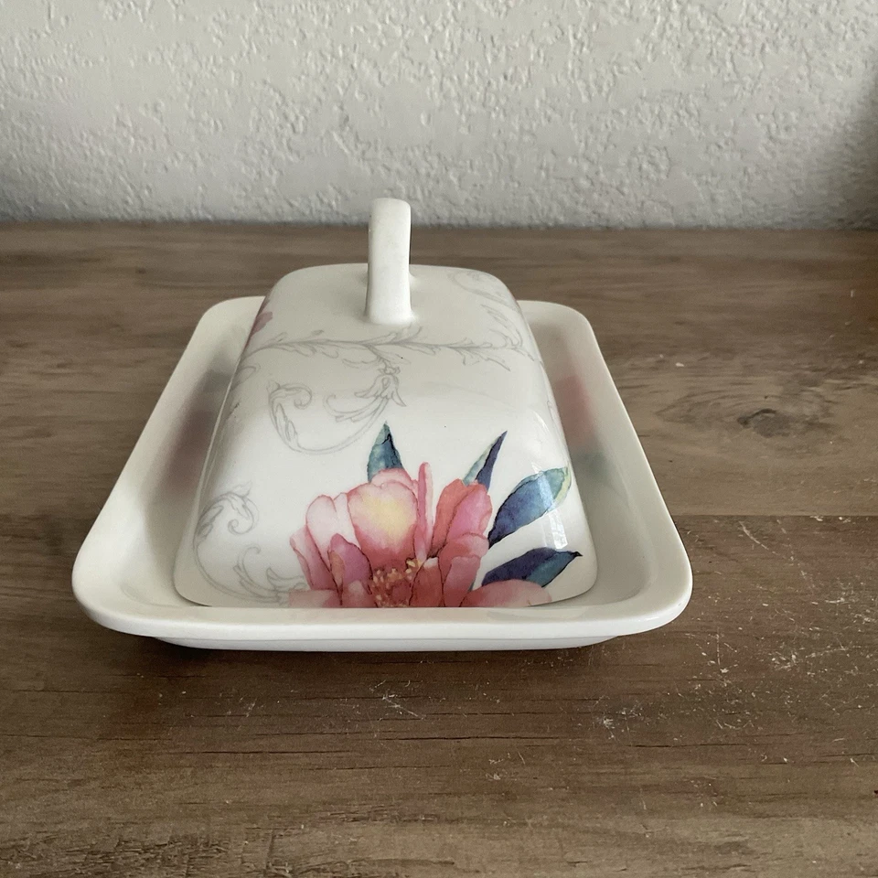 Тарелка с маслом и крышкой Martha Stewart Peony Collection цветочный узор кантри - Изображение 2 из 4
