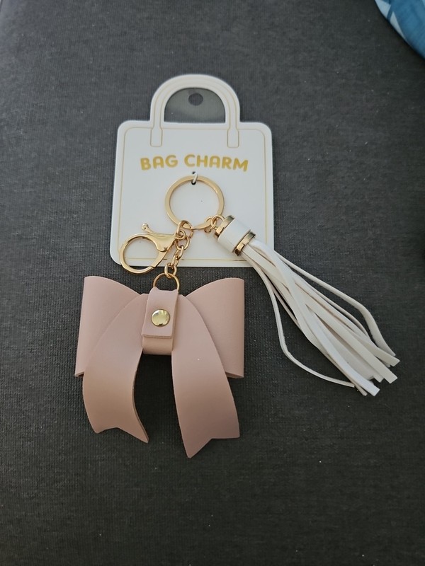 Pink Bow/White Tassel Gold Bag Charm NEW
