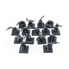 Mantic Kings of War Undead Loose Zombie Swarm #12 NM