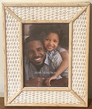 White Rattan and Wood Picture Frame And Stand  5x7 New