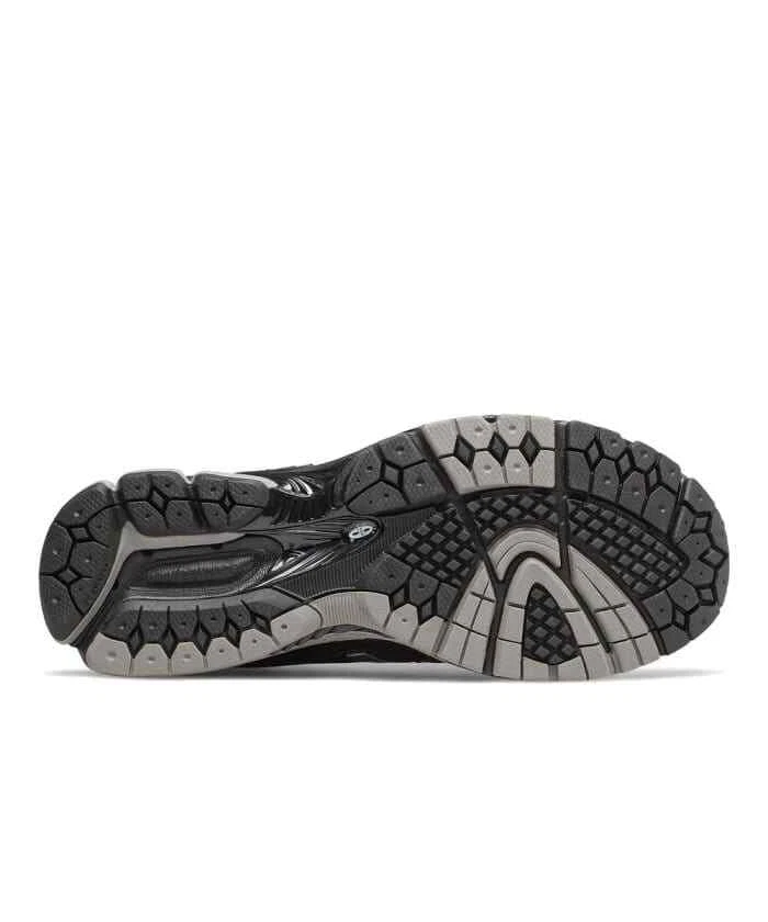 ML860XC New Balance 860V2 Black | eBay
