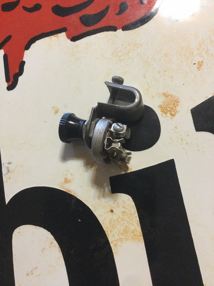 DE COLECCIÓN 30-40s Under THE DASH ACCESORIO ANTINIEBLA RESPALDO LUZ INTERRUPTOR SCTA TROG Foto 4 de 4