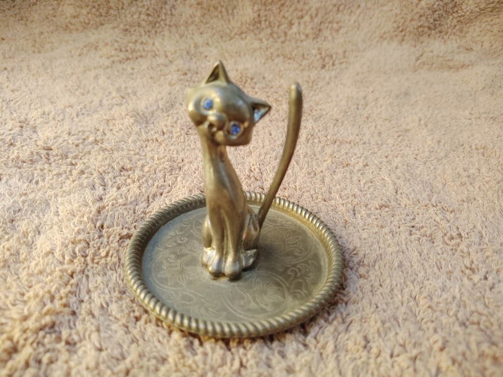 Vintage brass cat on base