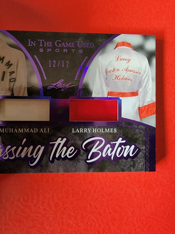 MUHAMMAD ALI Larry Holmes JUEGO DE BOXEO USADO TARJETA RELIQUIA USADA #d12/12 2020 HOJA ITG Foto 3 de 3