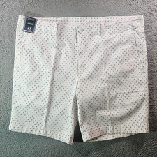 NWT Roundtree Yorke Casuals Shorts Men 42 x 9" Stretch Geometric Print White