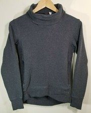Lululemon Women's Sweater Size 2 Gray Mock /Turtle Neck Front Pocket Thumb Hole