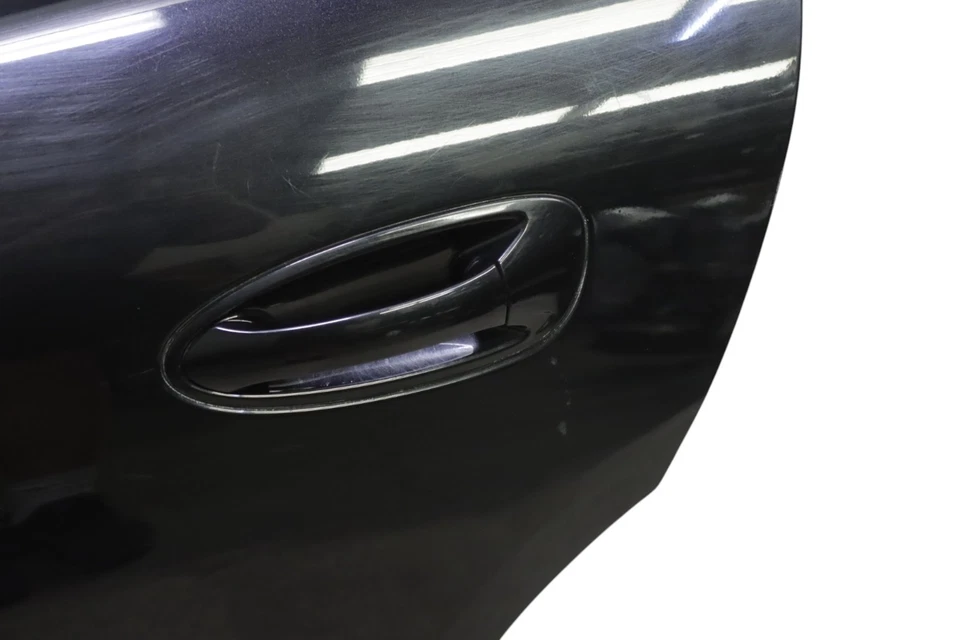 Корпус задней левой водительской двери Porsche Panamera в сборе 2010 - 2016 от оригинального производителя - Изображение 4 из 4