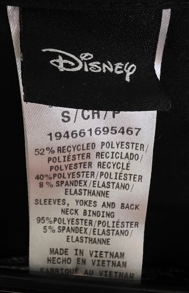 Women's Disney Small Scrub Top New With Out Tags - Image 2 of 4