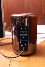 Apple Mac Pro (1TB SSD, Quad-Core Xeon E5, 3.7GHz, 16GB RAM)  Upgraded SSD & RAM