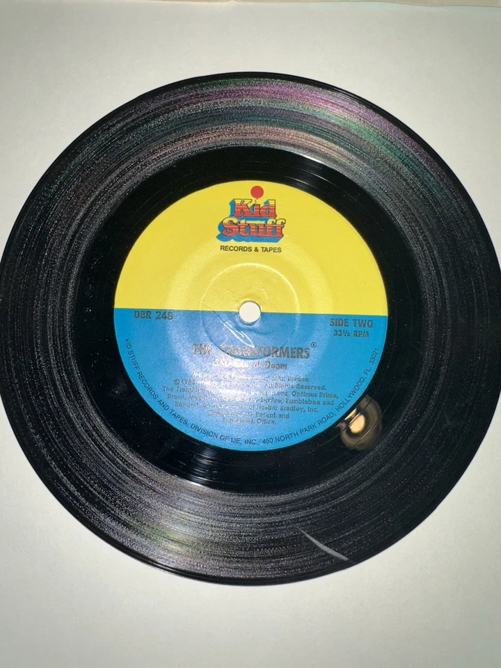 Transformers Marvel Books 1985 SATELLITE of DOOM optimus prime kid stuff - Image 3 of 4