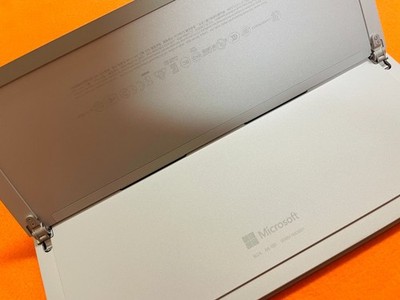 Microsoft Surface Go 1824 64GB 4GB Win11 Pro Tablet PC from