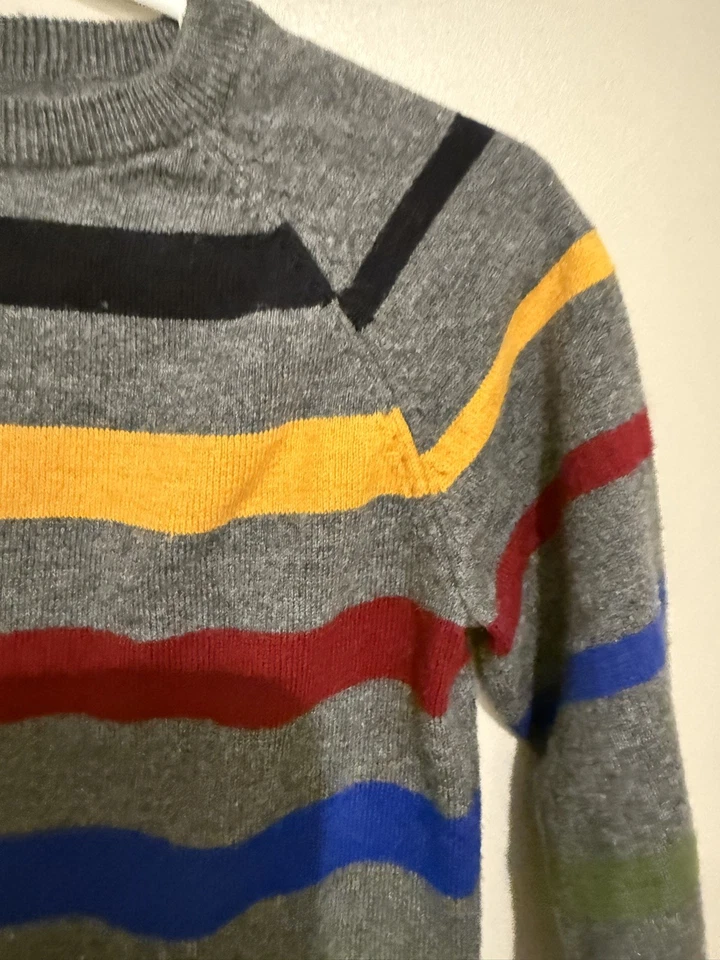 Suéter masculino MAYORAL cinza com listras azul amarelo borgonha pulôver 2T - Imagem 4 de 4