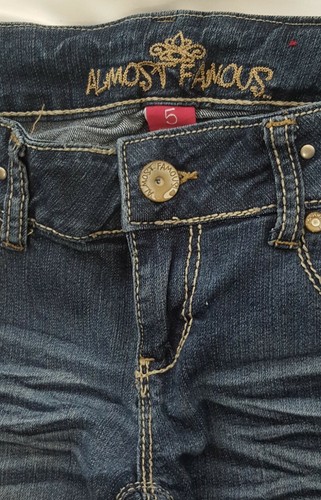 Almost Famous Jeans Women's Skinny Pre 
