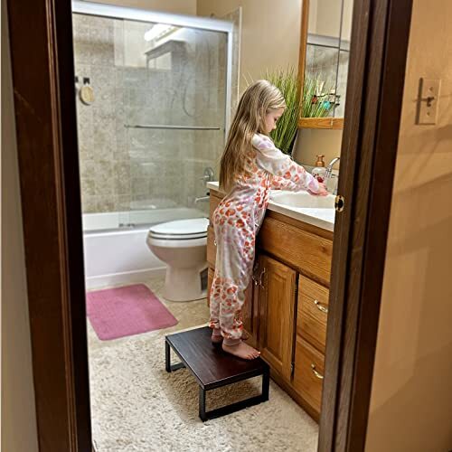 Solid Wooden Step Stool Heavy Duty, Portable Wood Step Stool Non-Slip, - Picture 6 of 7
