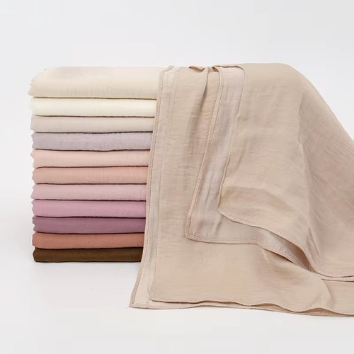 Sciarpa hijab velluto premium donna tinta unita autunno inverno sciarpe lunghe turbante - Foto 3 di 30
