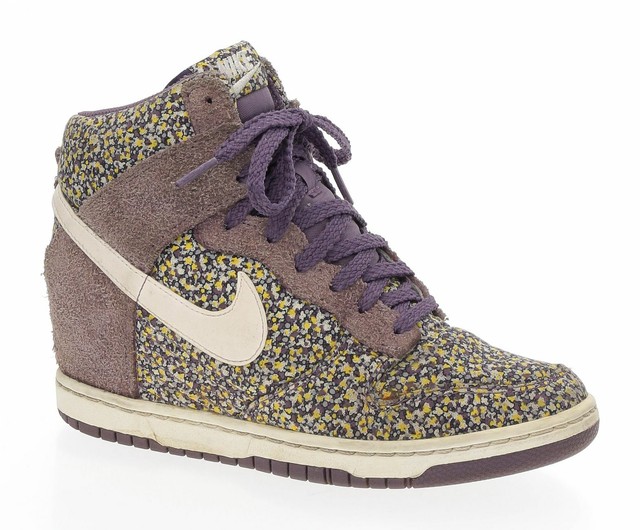 nike sky high sneaker wedge