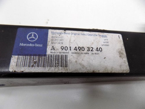 Halter Auspuff Rahmen rechts bei OM602 Mercedes Sprinter 9014903240 NOS NEU - Picture 2 of 2