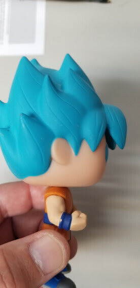 Funko Pop! Dragon Ball Z Super Saiyan God Super Saiyan Goku Blue #121 OOB