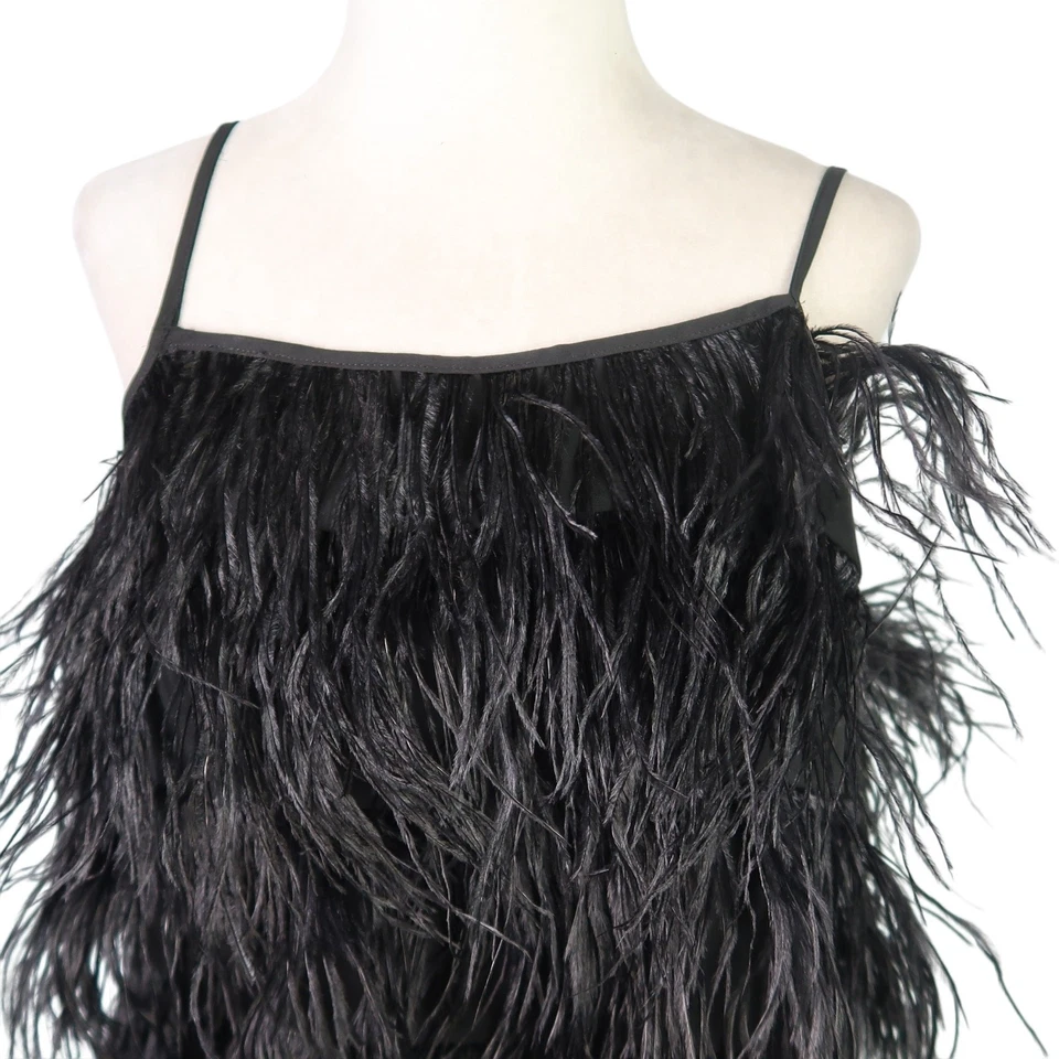 Camiseta sin mangas Chelsea28 Nordstrom negra pluma de avestruz cami pequeña Foto 2 de 4