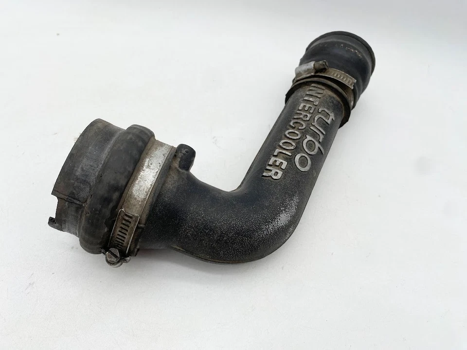 Tubo intercooler turbo Saab 900 1985-1988 con conectores de manguera y abrazaderas Foto 3 de 4