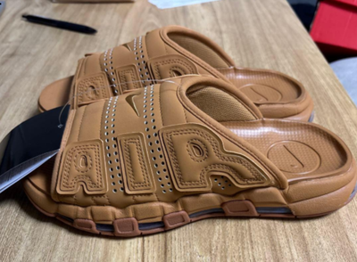 Nike air more uptempo slide ブラウン　茶色　サンダル 11/12発売｜Nike Air More Uptempo Slide 
