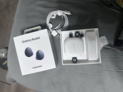 Samsung Galaxy Buds2  wireless Charging Case replacement 