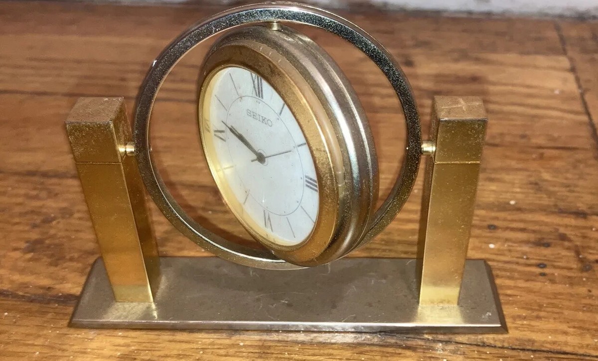 スナップオン Swivel Socket Desk Clock Snap-on Swivel Socket Desk