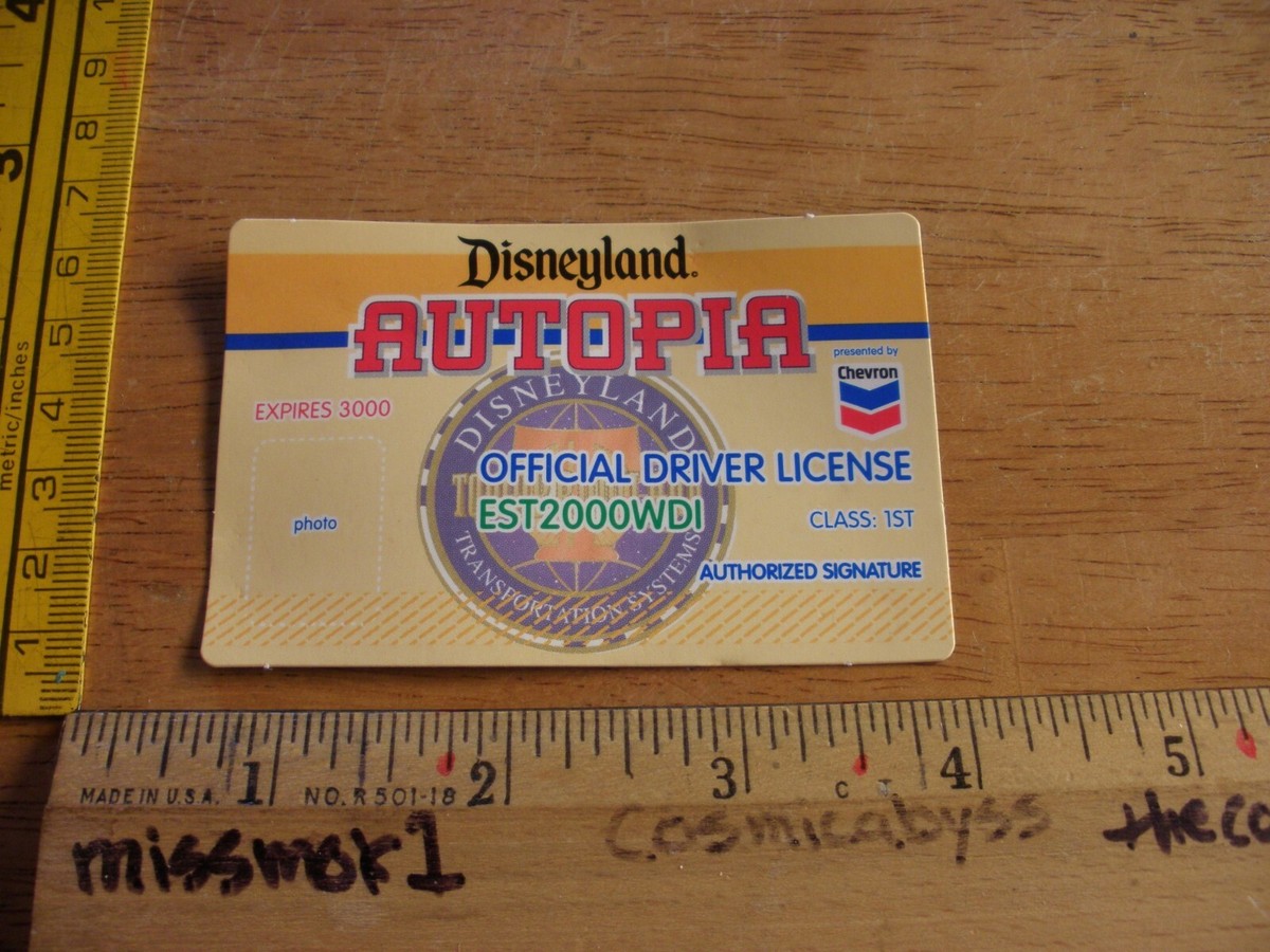 Disneyland Sparky Autopia Drivers License card 2000 Chevron | eBay