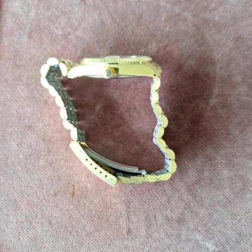 Precision by Gruen Quartz Gold tone Men's Watch with date Vintage - Picture 4 of 4