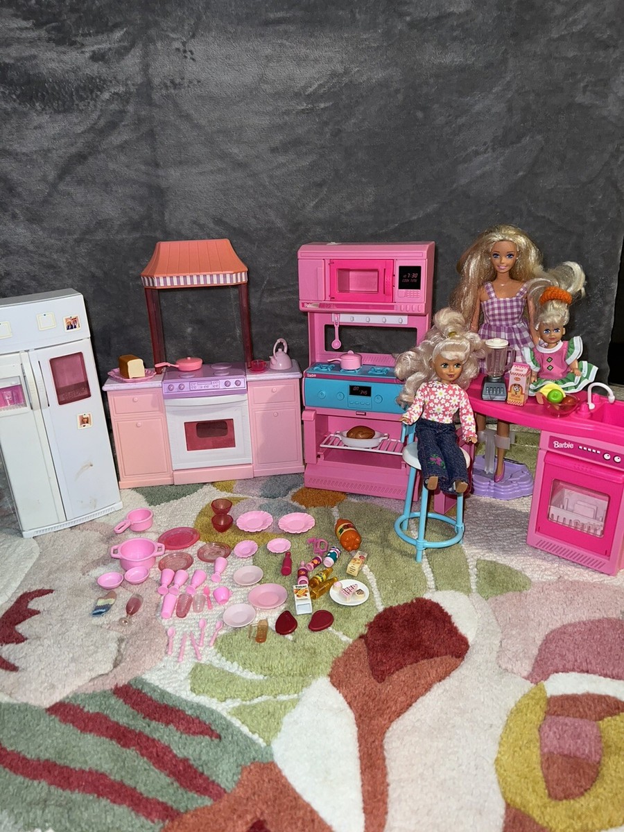 Barbie So Much To Do Kitchen Plus Dolls Extras!
