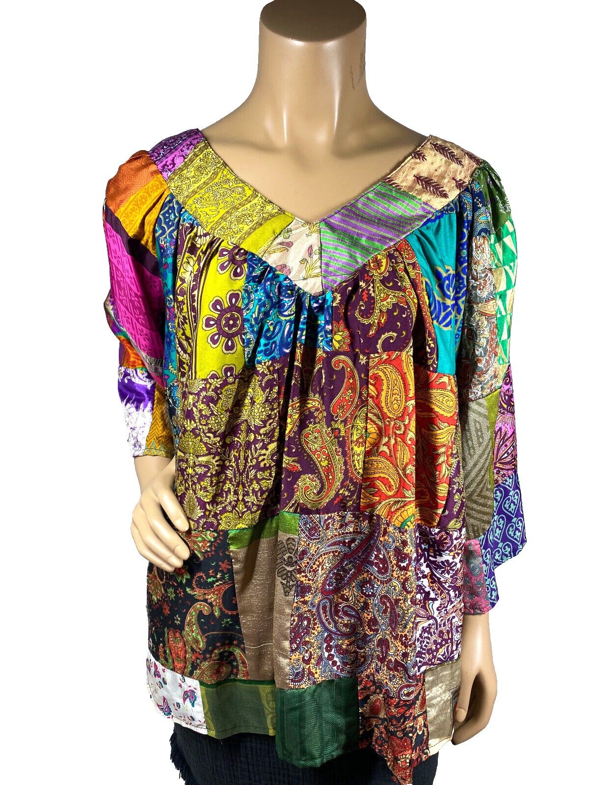 Sacred Threads Patchwork Tunic Top One Size V Nec… - image 1