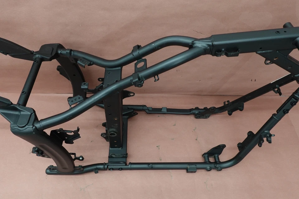 Chasis cuadro principal Yamaha VStar V Star 950 XVS950 2009-2017 Foto 4 de 4