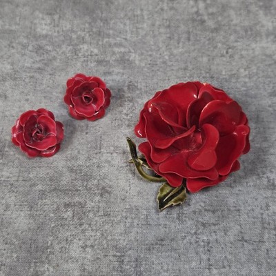 Vintage Red Enamel Rose Flower Brooch Clip On Earrings Set 1950s Demi Parure