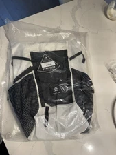 Hyperlite Mountain Gear Elevate 22 BackpackWhite Medium Ultralight New